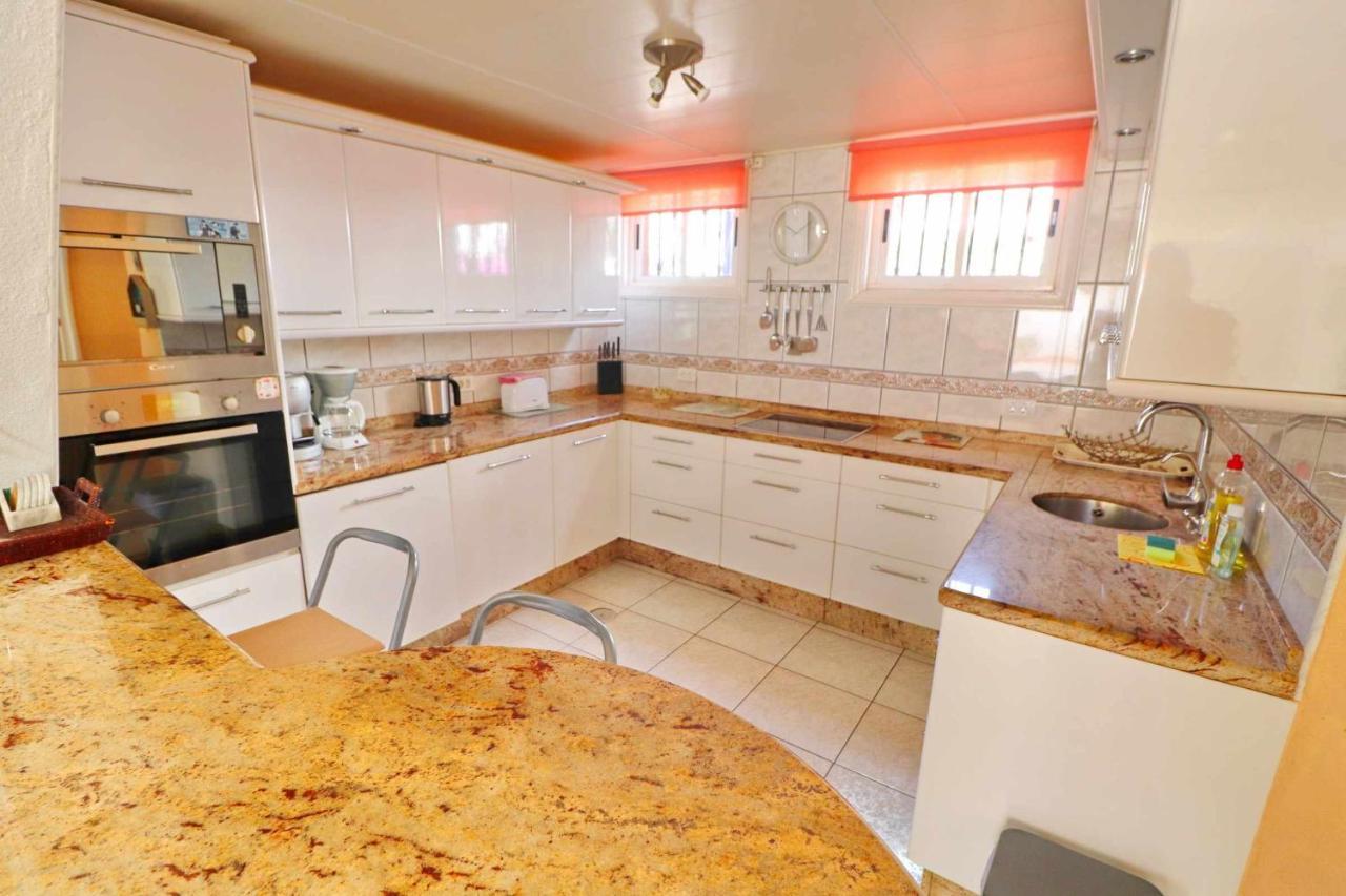 Parque Santiago2 Villa1 By Tenerife Rental & Sales Плая де лас Америкас Екстериор снимка