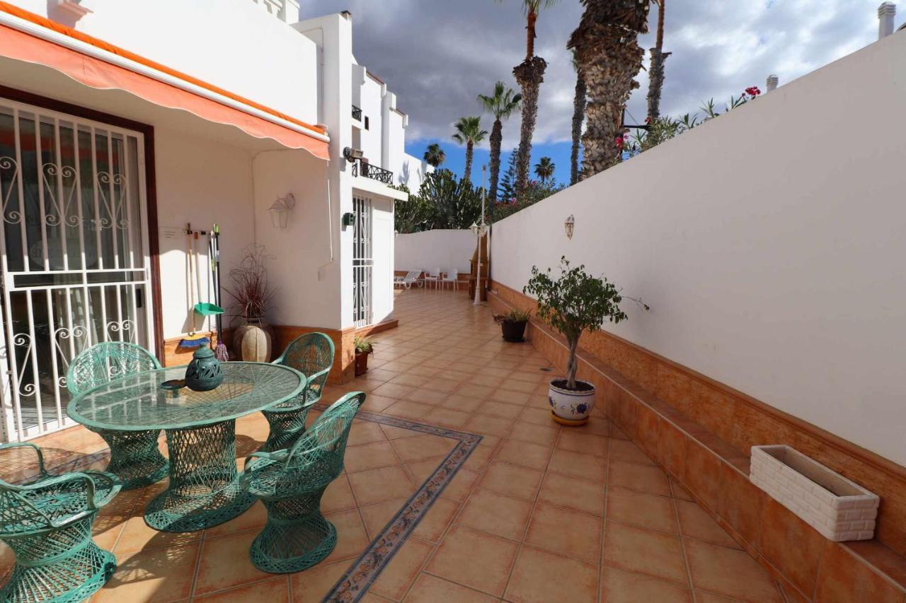 Parque Santiago2 Villa1 By Tenerife Rental & Sales Плая де лас Америкас Екстериор снимка